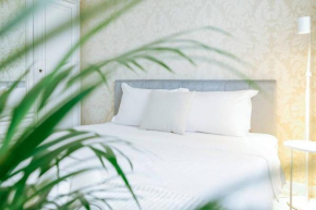 Elegant Vibes Apartment next to Obor market